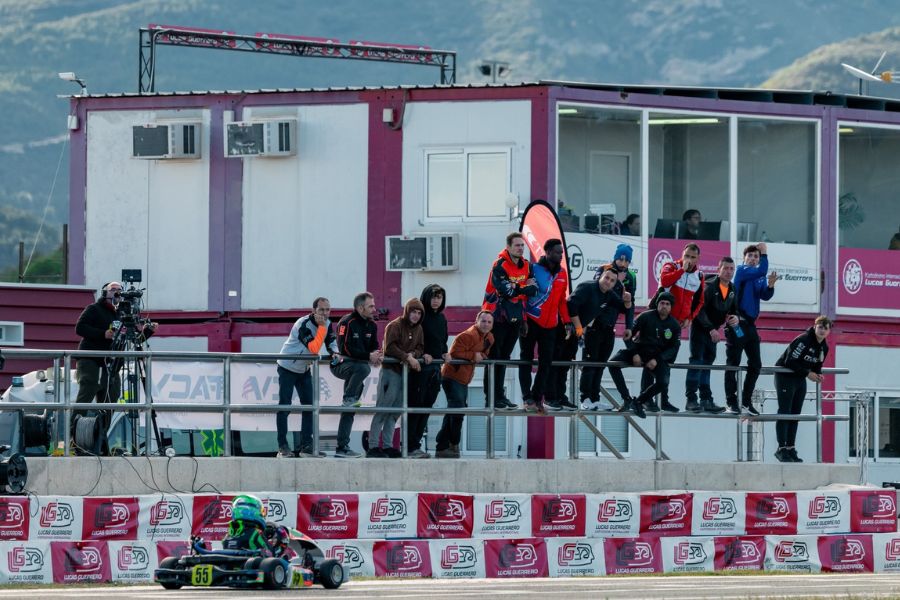 Eventos de empresa con karts Valencia